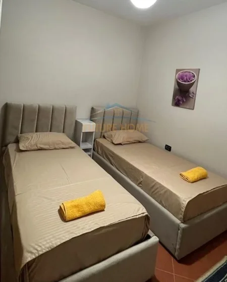 Qera,Apartament 2+1, Petro Nini, Bllok, Tirane.