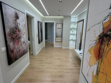 Tirane, shitet apartament 2+1 Kati 8, 116 m² 285.000 € (ZOGU ZI)