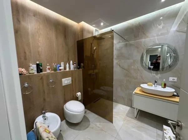 Shes Apartment me pamje nga deti🌊 ne Vollga Durrës