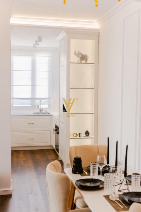 Tirane, jepet me qera apartament 1+1+Ballkon Kati 9, 75 m² 600 € (ASTIR)