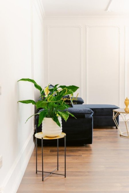 Tirane, jepet me qera apartament 1+1 Kati 9, 75 m² 600 € (ASTIR)