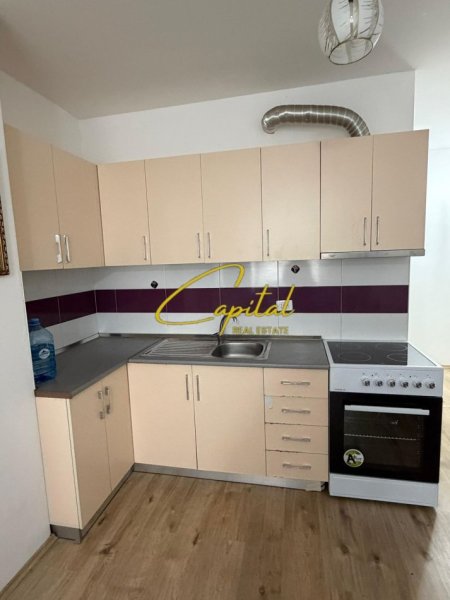 Tirane, jepet me qera apartament 1+1 Kati 2, 70 m² 550 € (ISH PARKU)