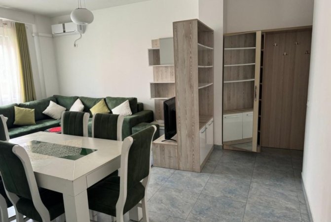 Tirane, shitet apartament 1+1+Ballkon Kati 3, 76 m² 169.000 € (LIQENI THATE)