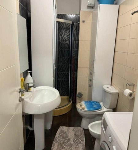 Tirane, shitet apartament 1+1+Ballkon Kati 3, 76 m² 169.000 € (LIQENI THATE)