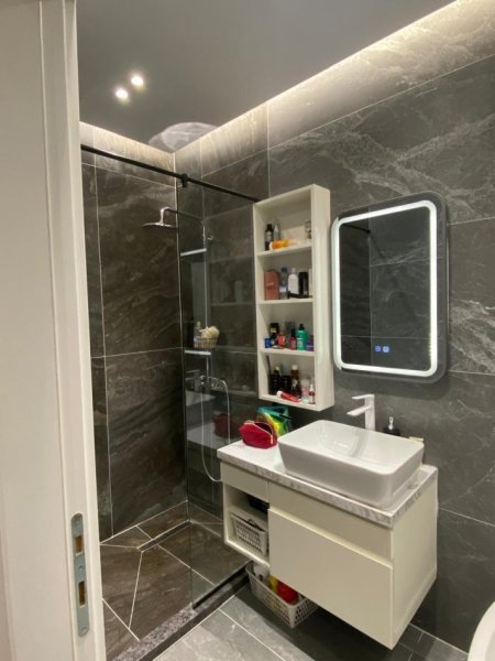 Tirane, shitet apartament 1+1 Kati 2, 83 m² 175.000 € (Kodra e Diellit)