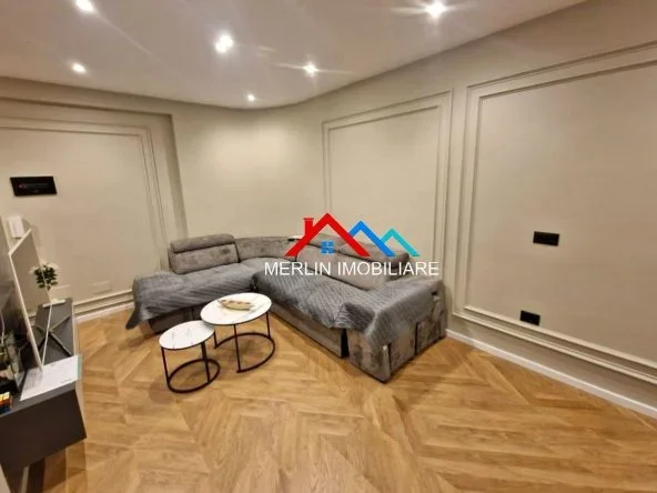 Tirane, jepet me qera apartament 1+1+Ballkon Kati 1, 72 m² 830 € (RRUGA E ULLINJEVE,KODRA E DIELLIT)