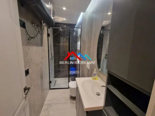 Tirane, jepet me qera apartament 1+1+Ballkon Kati 1, 72 m² 830 € (RRUGA E ULLINJEVE,KODRA E DIELLIT)