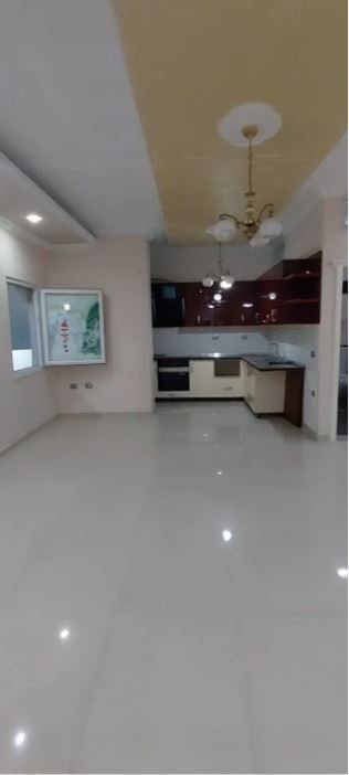 Jepet me Qera Ambient Biznesi ne 5 Maji pas Concordit,   600 €URO