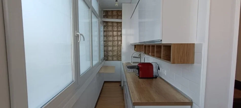 Tirane, shes apartament 1+1 Kati 2, 69 m² 200.000 € (Mine Peza)