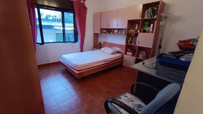 Tirane, shes apartament 1+1 Kati 2, 69 m² 200.000 € (Mine Peza)