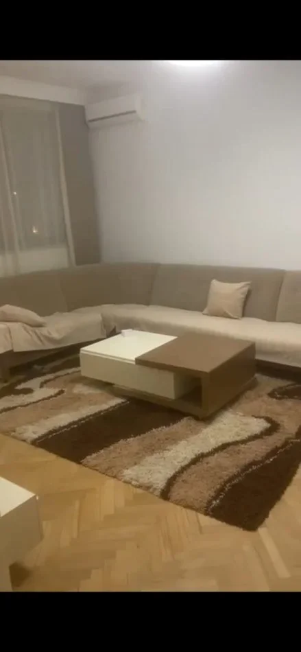 Tirane, jepet me qera apartament 3+1+Ballkon Kati 2, 128 m² 600 € (Don Bosko)