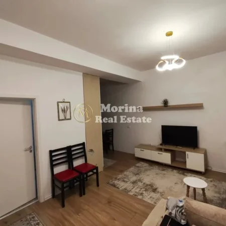 Tirane, jepet me qera apartament 1+1 Kati 3, 58 m² 400 € (Ali Demi)