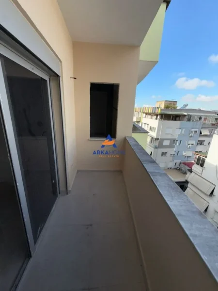 Tirane, shitet apartament 2+1 Kati 7, 101 m² 125.000 € 