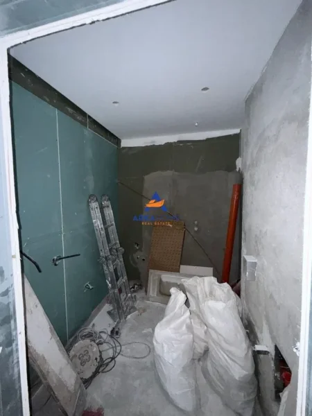 Tirane, shitet apartament 2+1 Kati 7, 101 m² 125.000 € 