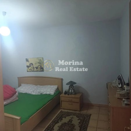 Tirane, jepet me qera apartament 2+1 Kati 4, 75 m² 500 € (Brryli)