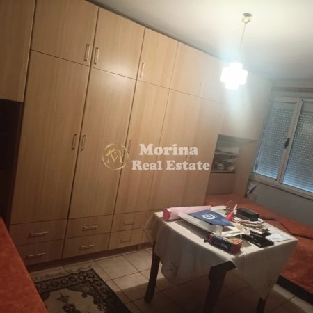 Tirane, jepet me qera apartament 2+1 Kati 4, 75 m² 500 € (Brryli)