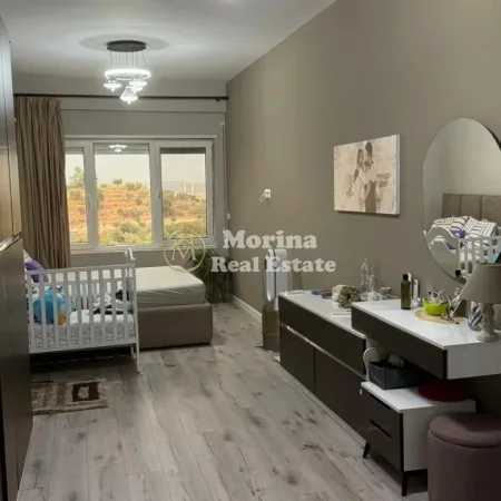 Tirane, shitet apartament 3+1 Kati 3, 240 m² 335.000 € (Kodra e Diellit)