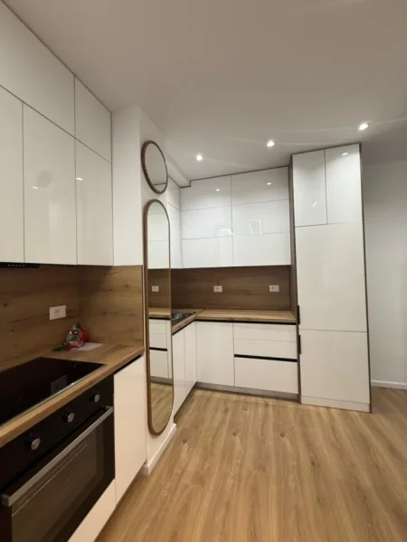 Tirane, jepet me qera apartament 2+1+Ballkon , (Ali Dem, Rezidenca Kadiu)