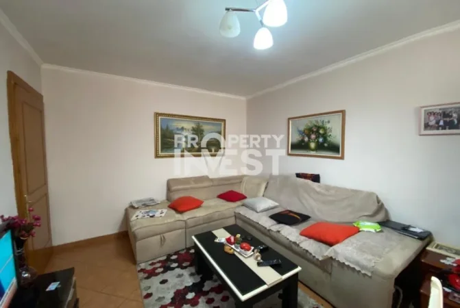 Tirane, shitet apartament 2+1 Kati 2, 69 m² 220.000 € (Petro Nini)