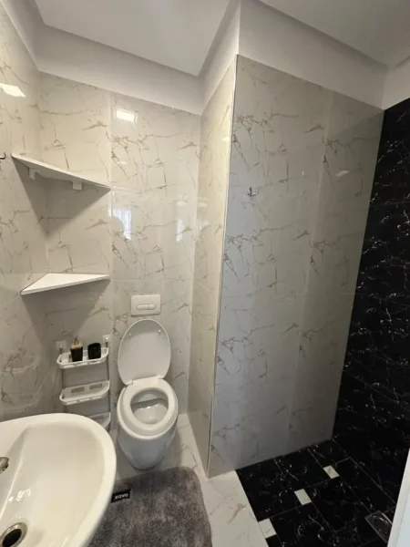 Tirane, shitet apartament 2+1 Kati 7, 98 m² 203.000 € (Liqeni i Thate,Kompleksi FZ)