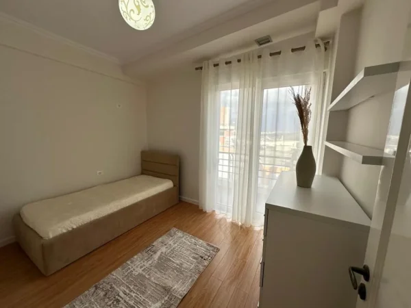Tirane, shitet apartament 2+1 Kati 7, 98 m² 203.000 € (Liqeni i Thate,Kompleksi FZ)