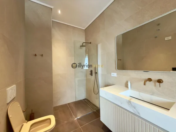 Tirane, jepet me qera apartament 2+1 , 128 m² 2.200 € (“Joy Residences”, TEG, Tiranë)