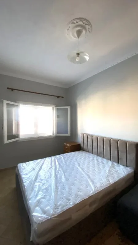 Jepet me Qira Hyrje 1+1 ne Jordan Misja afer Don Boskos  , 300 €uro