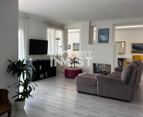 Tirane, shitet apartament 2+1 Kati 10, 197 m² 600.000 € (Blloku)