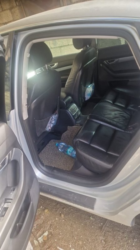 Tirane, shitet makine Audi A6 S Line Nafte, gri metalizato automatik Kondicioner 220.000 km 3.500 €