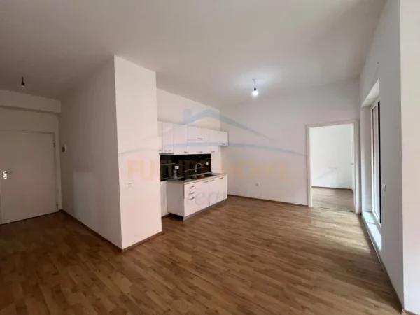 Tirane, shitet apartament 1+1+Ballkon Kati 7, 70 m² 110.000 € (Kompleksi Mangalem, Ali Demi)