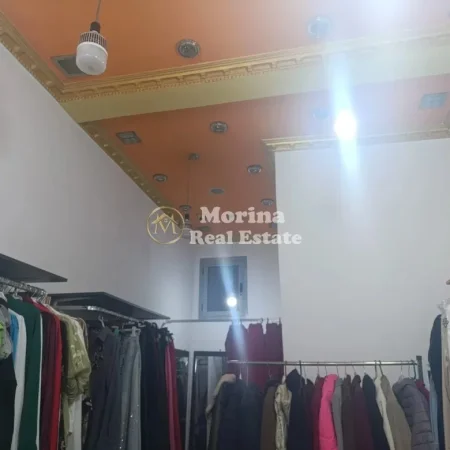 Tirane, shitet ambjent biznesi Kati 0, 40 m² 15.000 € (Rruga Bardhyl)