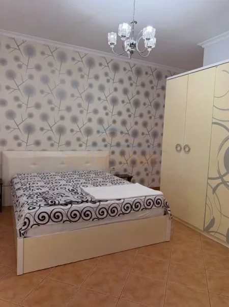 Tirane, jepet me qera apartament 2+1 Kati 4, 113 m² 650 € (Rruga Panorama)