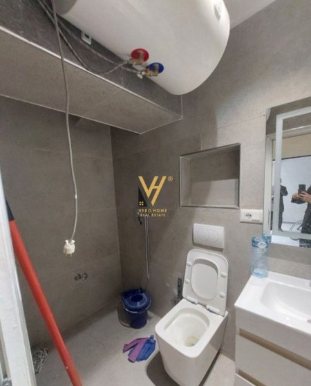 Tirane, jepet me qera zyre Kati 0, 50 m² 500 € (RRUGA QEMAL STAFA)