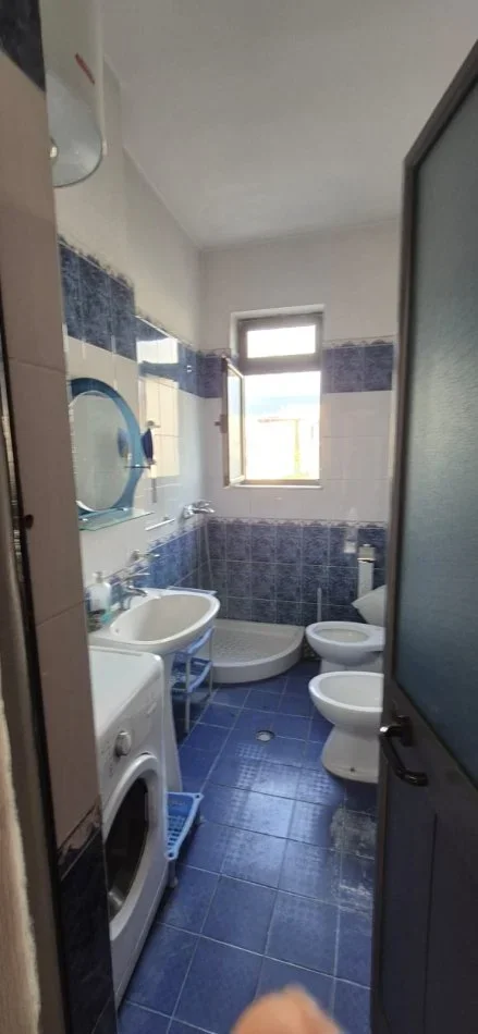 Tirane, shitet apartament 2+1 Kati 3, 58 m² 128.000 € (Rruga Bardhyl)