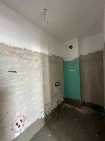 Tirane, shitet apartament 2+1+Ballkon , 109 m² 175.000 € (Siri Kodra)