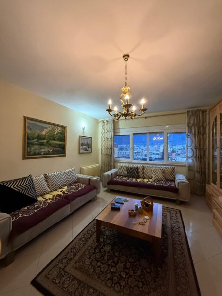 Tirane, shitet apartament 1+1+Ballkon Kati 6, 70 m² 215.000 € (Rruga e Elbasanit)