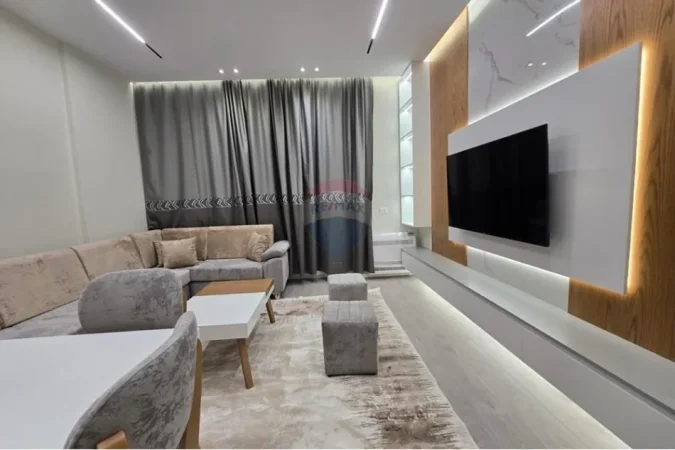 Tirane, jepet me qera apartament 2+1 Kati 2, 120 m² 650 € (Vilat Gjermane)