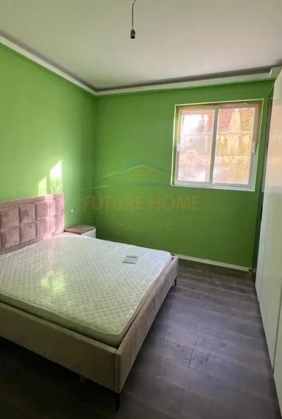 Tirane, shitet apartament 1+1 Kati 2, 79 m² 98.000 € (auto kalaja)