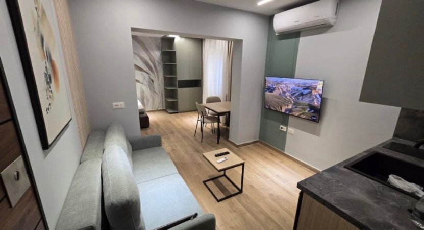 SHITEN 3 GARSONIERE RRUGA MINE PEZA 255.000 EURO