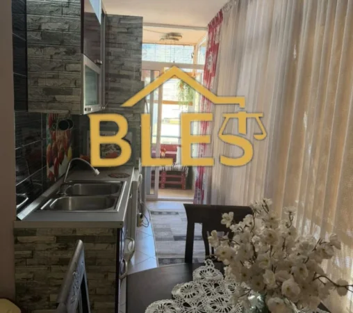 Shqiperi, jepet me qera apartament 2+1 Kati 8, 90 m² 500 € (Teodor Keko)