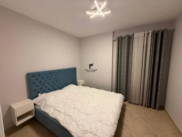 Tirane, jepet me qera apartament 2+1 Kati 5, 98 m² 700 € (ASTIR)