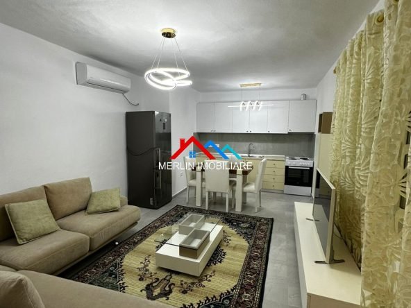 Tirane, jepet me qera apartament 2+1+Ballkon Kati 1, 75 m² 650 € (RRUGA HYSEN DALLIU,BULEVARDI ZOGU I PARE)