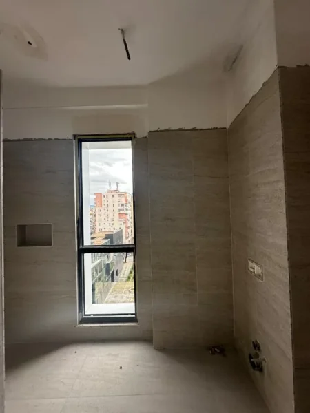 Tirane, shitet apartament 1+1 , 71 m² 187.000 € (Square 1`)