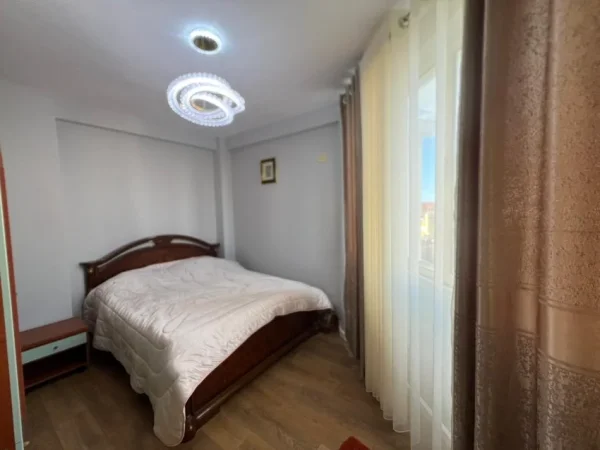 Tirane, shitet apartament 1+1+Ballkon Kati 2, 64 m² 95.000 € (FRESK)
