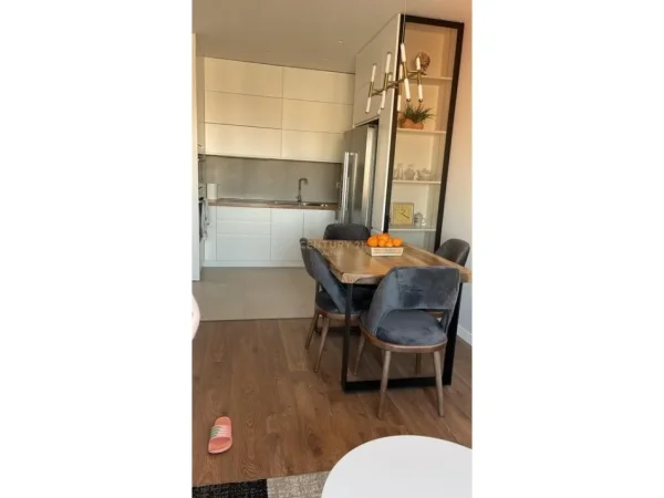 Tirane, shitet 2+1 Kati 6, 100 m² 199.000 € (Amerikan 3)