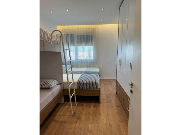 Tirane, shitet 2+1 Kati 6, 100 m² 199.000 € (Amerikan 3)