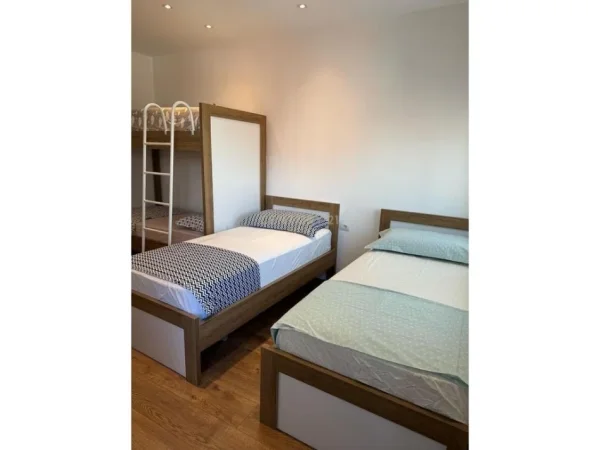 Tirane, shitet 2+1 Kati 6, 100 m² 199.000 € (Amerikan 3)