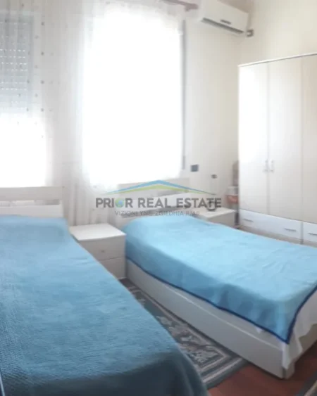 Tirane, jepet me qera apartament 1+1 Kati 7, 54 m² 800 € (Pazari i RI)