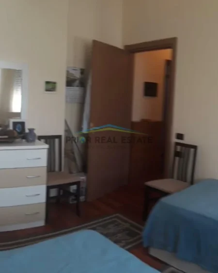 Tirane, jepet me qera apartament 1+1 Kati 7, 54 m² 800 € (Pazari i RI)