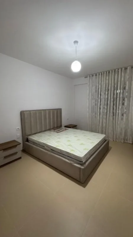 Tirane, jepet me qera apartament 2+1 Kati 6, 106 m² 830 € (Rruga ndre Mjeda)